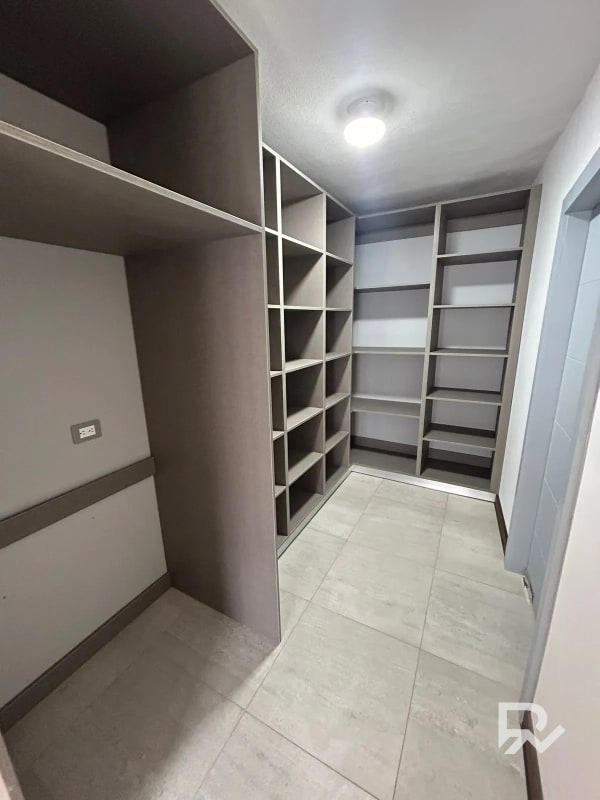Venta de casa en CAES entrada San José Pinula, Los Manantiales - 7