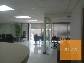 Oficina en 01010, Zona 10 — Oficina en Alquiler en Edificio 01010 (Cero Diez Diez), Zona 10, Guatemala, Ciudad — miniatura 1 de 7