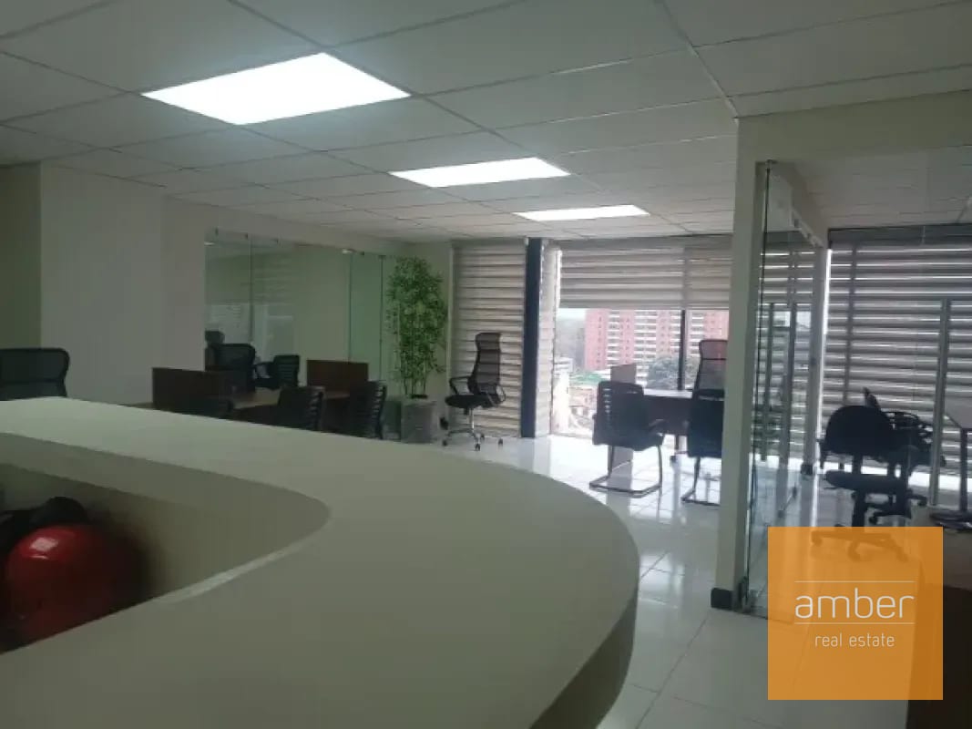 Oficina en 01010, Zona 10 — Oficina en Alquiler en Edificio 01010 (Cero Diez Diez), Zona 10, Guatemala, Ciudad — foto 4 de 7