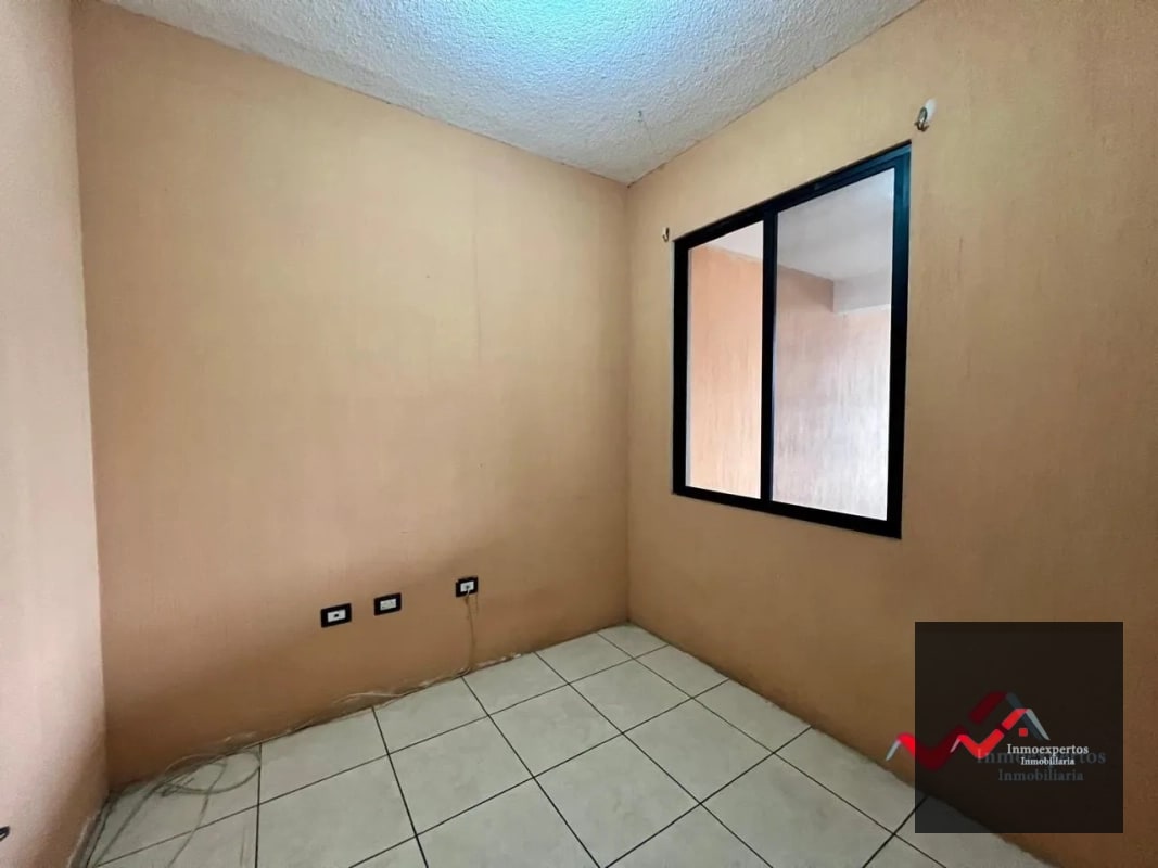 CASA EN VENTA SAN CRISTOBAL, ZONA 8 MIXCO - 13