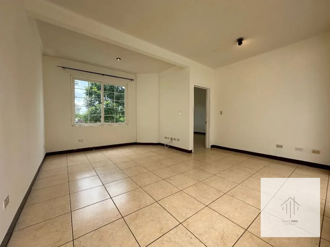 Casa en Venta en Fraijanes — Casa en Venta en Entreverdes, Carretera a El Salvador, Guatemala, Ciudad — foto 11 de 17
