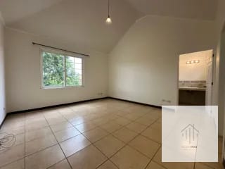 Casa en Venta en Fraijanes — Casa en Venta en Entreverdes, Carretera a El Salvador, Guatemala, Ciudad — miniatura 10 de 17