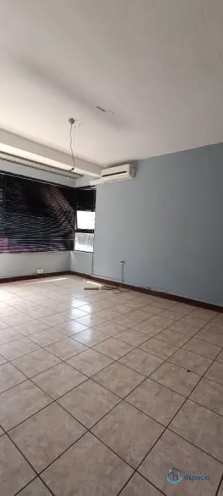 Edificio en Renta zona 10 — Edificio en Alquiler en Zona 10, Guatemala, Ciudad — miniatura 2 de 9