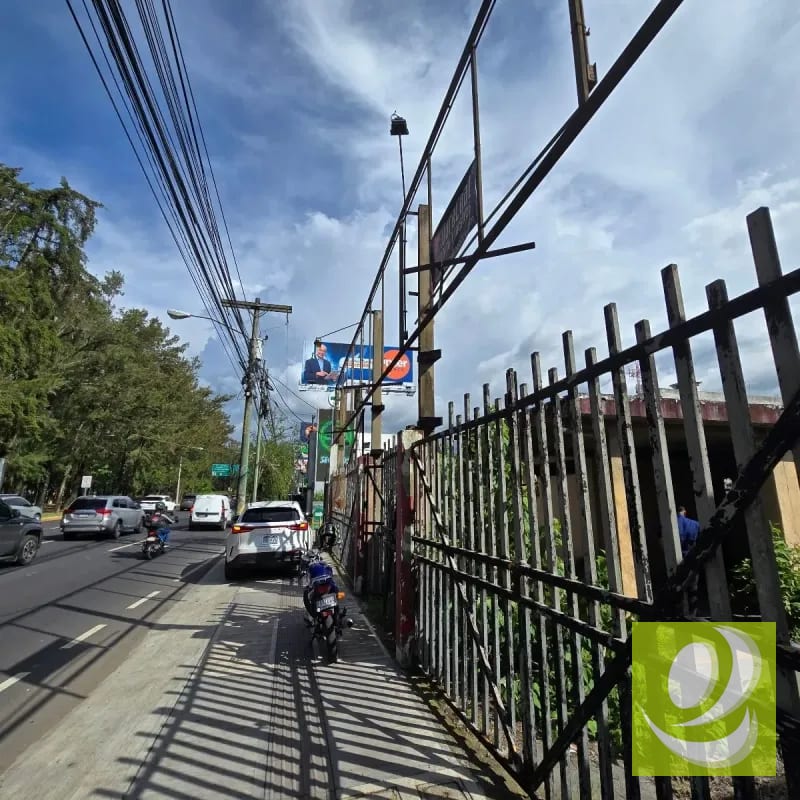 ALQUILO TERRENO COMERCIALSOBRE BULEVARD ZONA 15 — Terreno en Venta en Zona 15, Guatemala, Ciudad — foto 2 de 4