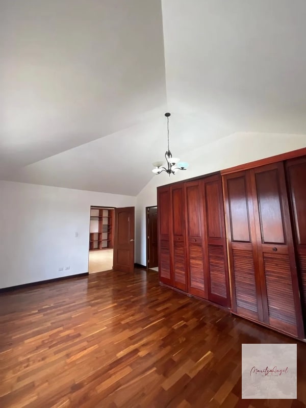 CASA EN VENTA EN LOS DIAMANTES CARRETERA A EL SALVADOR - 5
