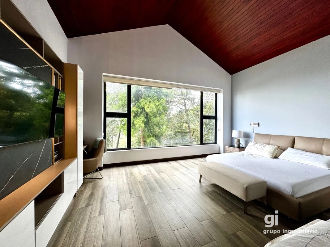 Casa en venta en Santa Rosalía con excelente distribución, jardín y pozo propio - 5