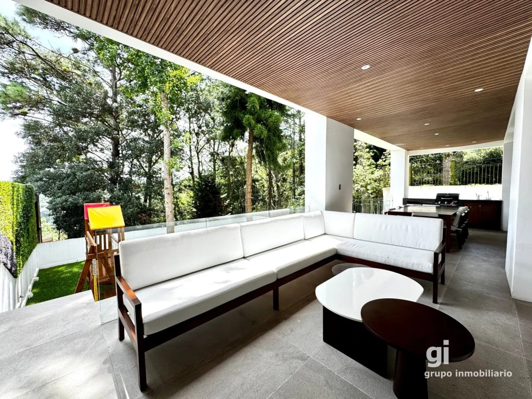 Casa en venta en Santa Rosalía con excelente distribución, jardín y pozo propio - 13