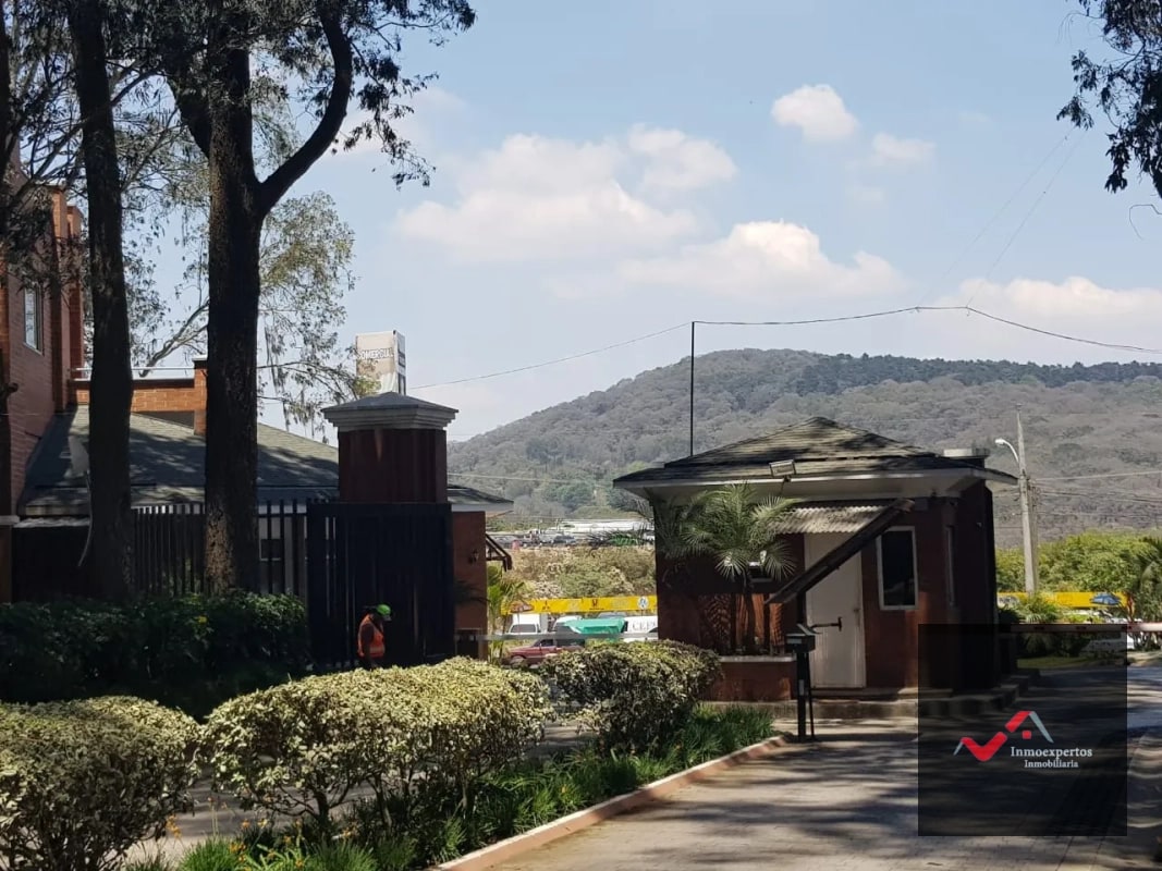APARTAMENTO EN VENTA ZONA 7 JARDINES DE LA FLORESTA I - 7