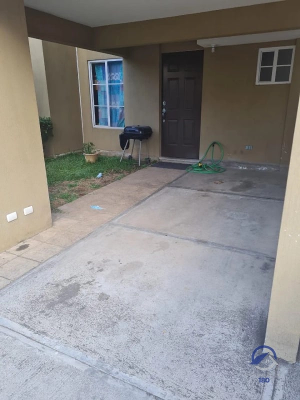 Casa en venta en Santa Rita 2, Villa Nueva - 14