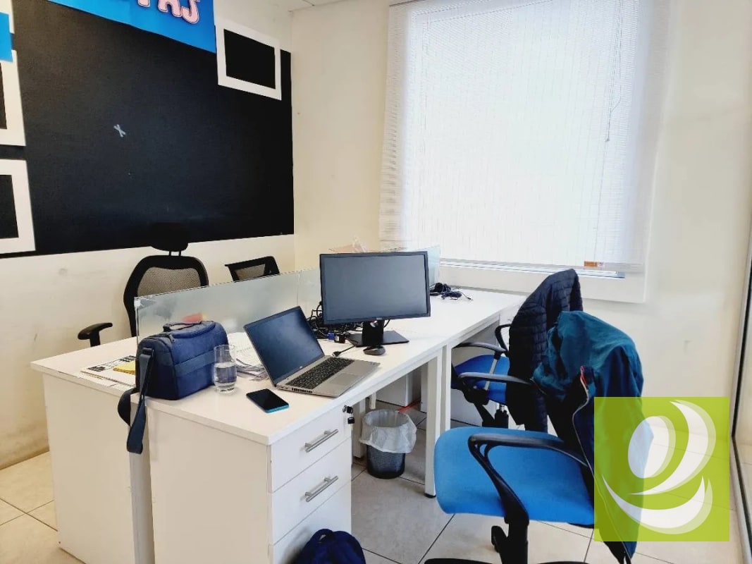Oficina en Renta Nivel Alto en Zona Pradera zona 10 - 4