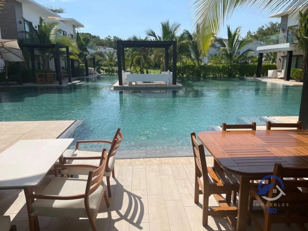 Chalet amueblado en venta en Villas La Mar - 16