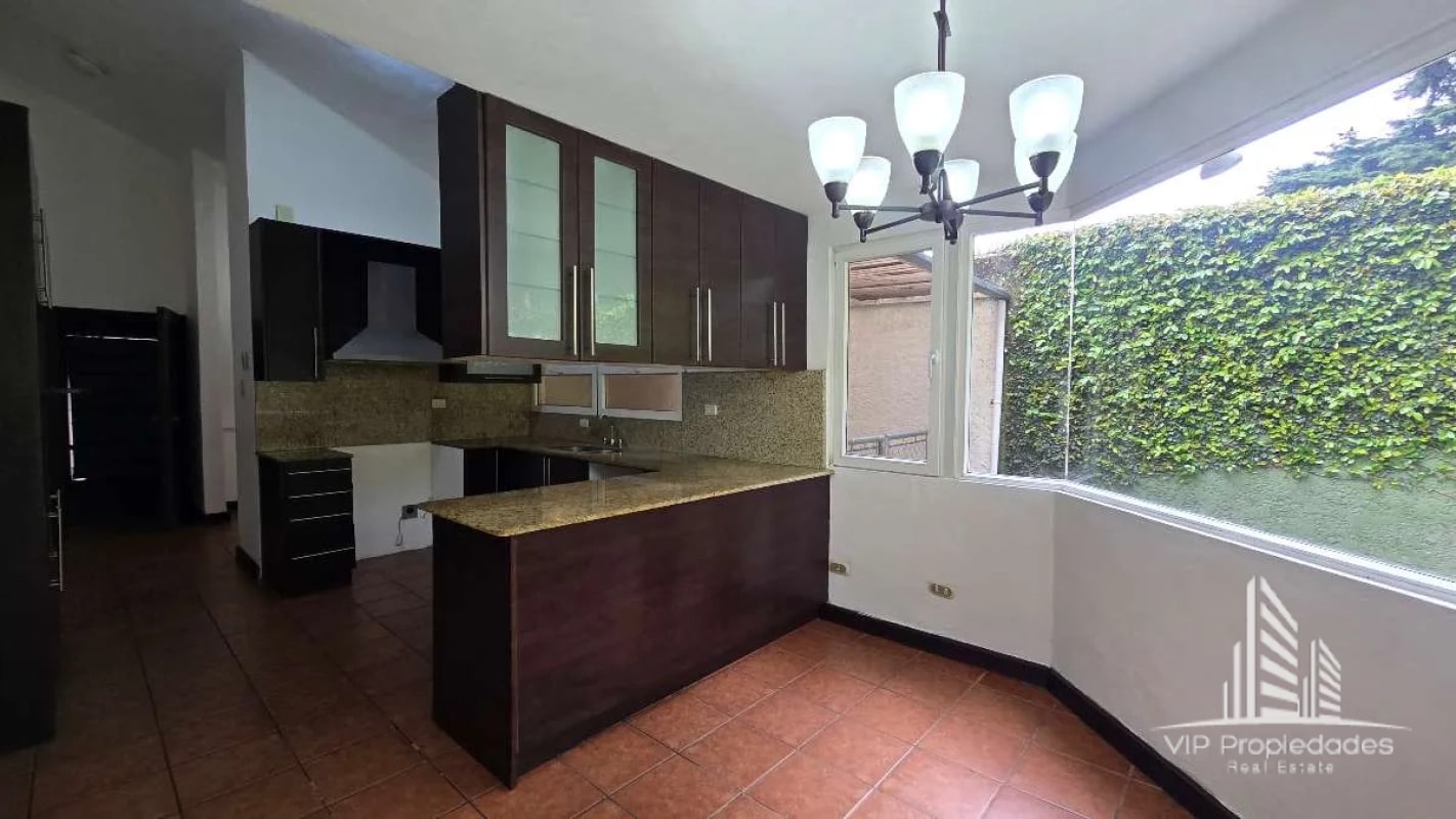Casa en alquiler Km. 13 CAES - 14