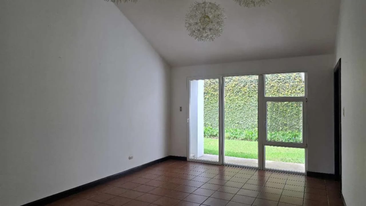 Casa en alquiler Km. 13 CAES - 10