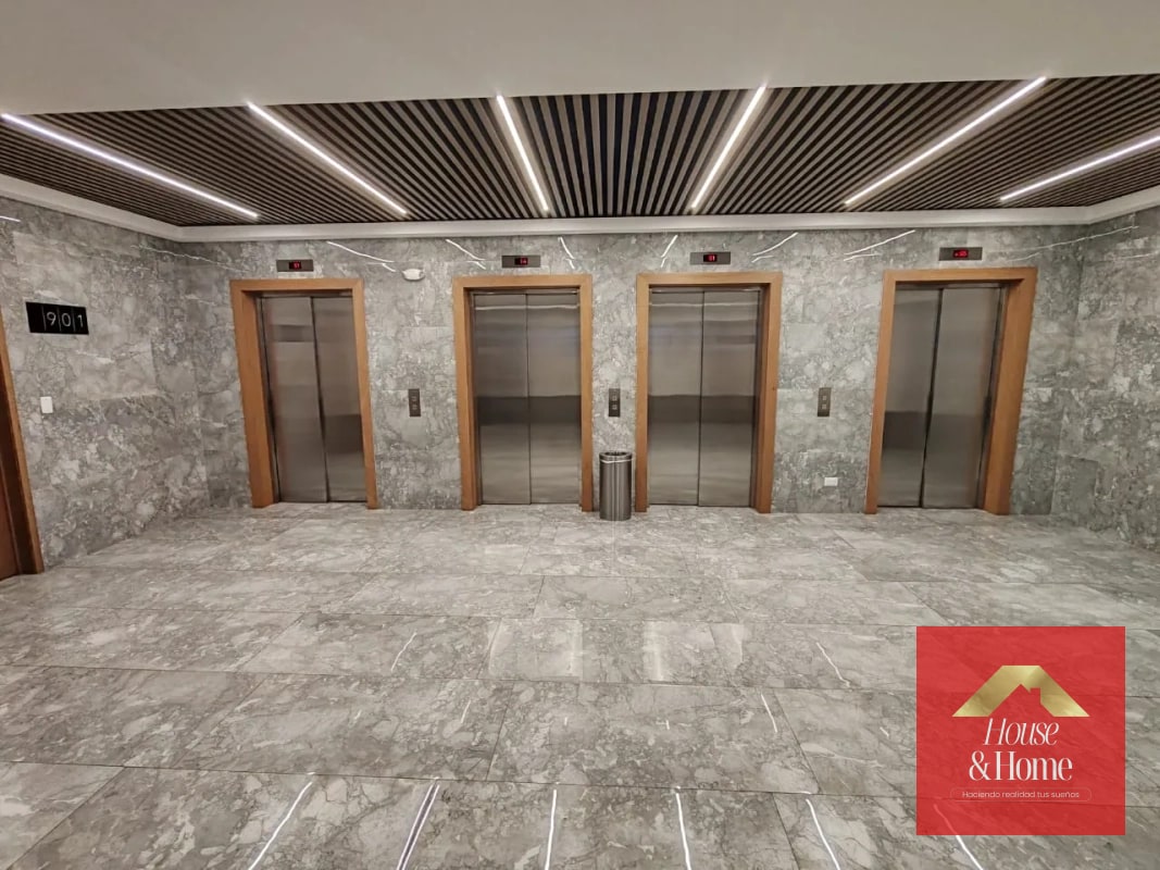 Oficinas en renta Edificio Prospere zona 14 en la zona médica (se renta para clínica u oficina) - 9