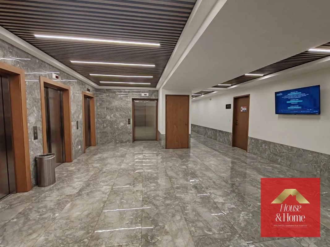 Oficinas en renta Edificio Prospere zona 14 en la zona médica (se renta para clínica u oficina) - 2