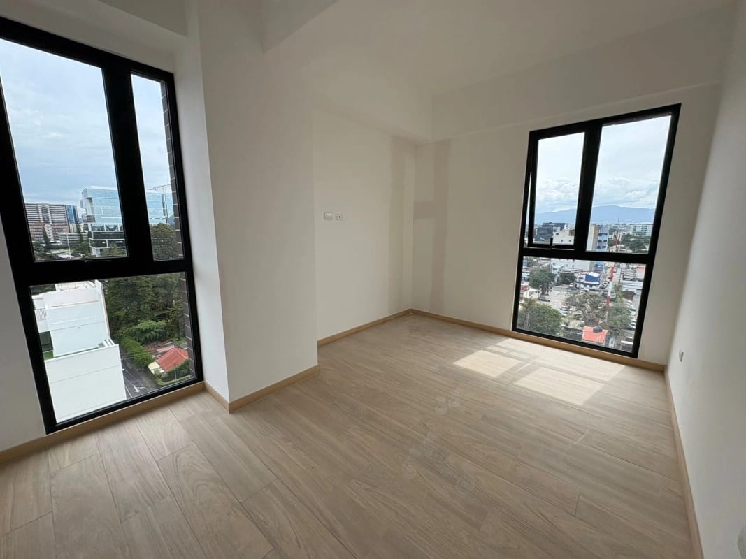 Apartamento en renta en Edificio de zona 10. Con cuarto de servicio! — Apartamento en Alquiler en Zona 10, Guatemala, Ciudad — foto 9 de 9