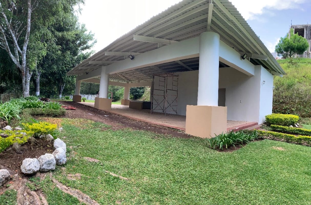Casa en venta:⭐ Ideal para familias que buscan más espacio, seguridad y calidad de vida — Casa en Venta en Bosques de Villa Verde, Carretera a El Salvador, Guatemala, Ciudad — foto 2 de 7