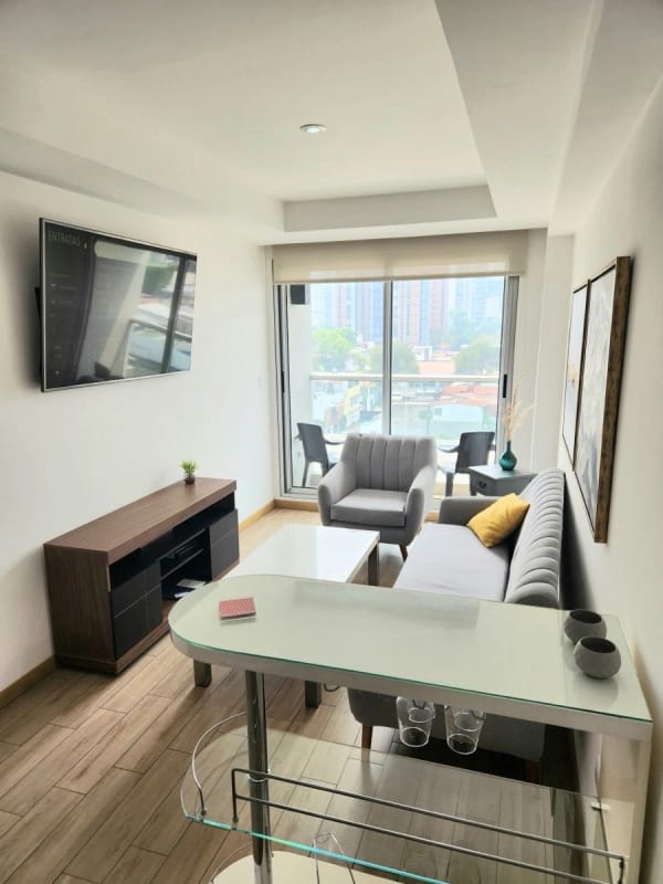RENTA O VENTA  APARTAMENTO Z.10 COMPLETAMENTE AMUEBLADO — Apartamento en Venta en City Haus, Zona 10, Guatemala, Ciudad — foto 7 de 7