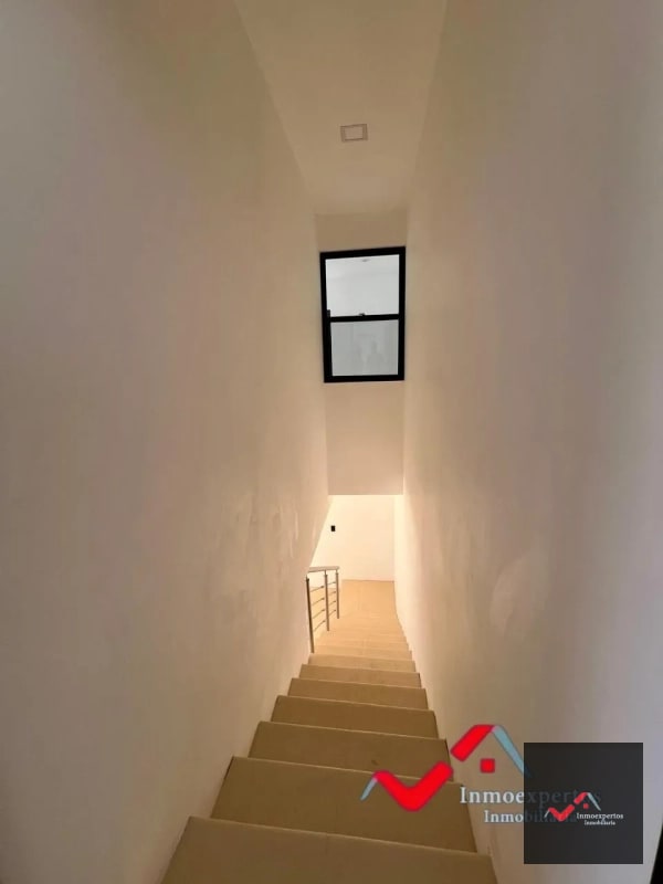 CASA EN VENTA ZONA 16 CARRETERA CRISTO REY PIEDRA PARADA, A 3 MINUTOS DE EL PULTE Y A UN COSTADO DE APARTAMENTOS NAGANO - 10