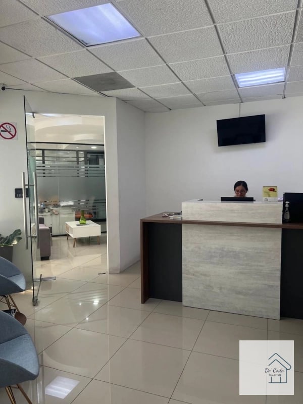 Locales en Venta zona 10 - 7