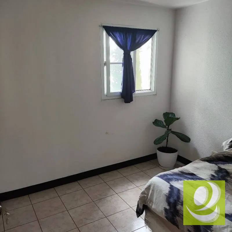 CASA EN VENTA EN RESIDENCIALES FUENTES DEL VALLE NORTE — Casa en Venta en Zona 18, Guatemala, Ciudad — foto 3 de 12
