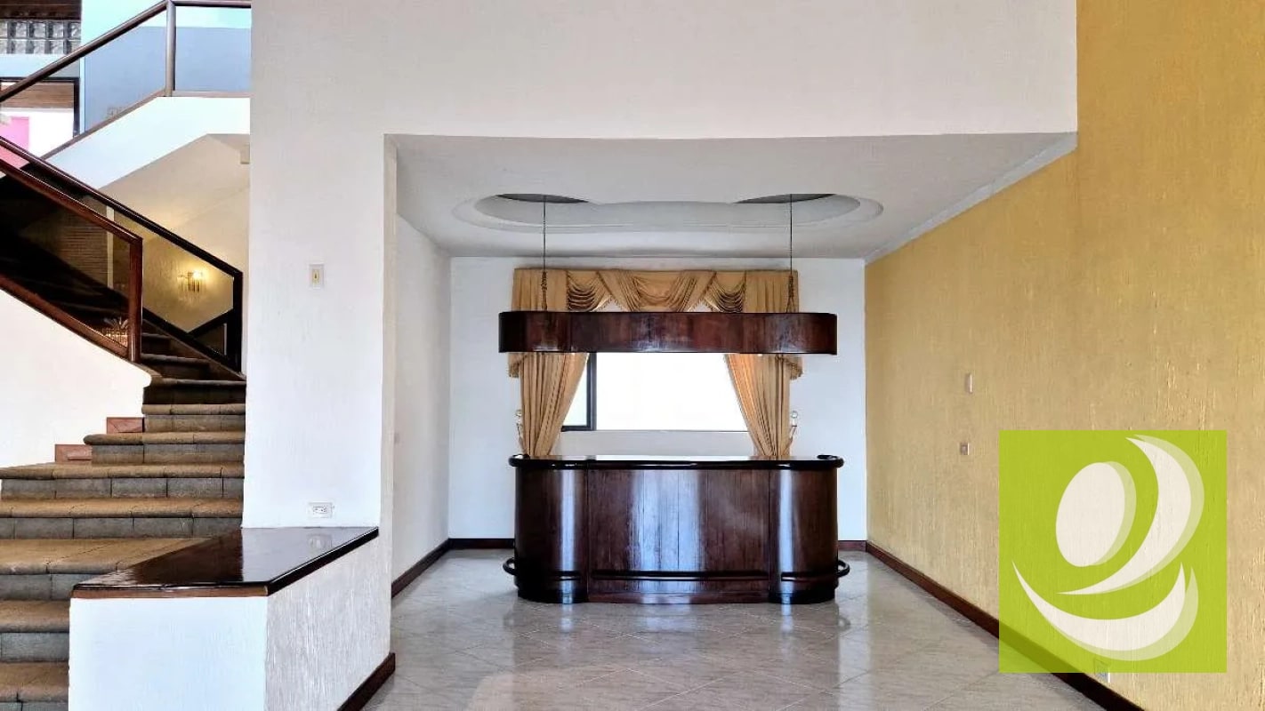 En venta casa de lujo en km 9.5 CAES - 6