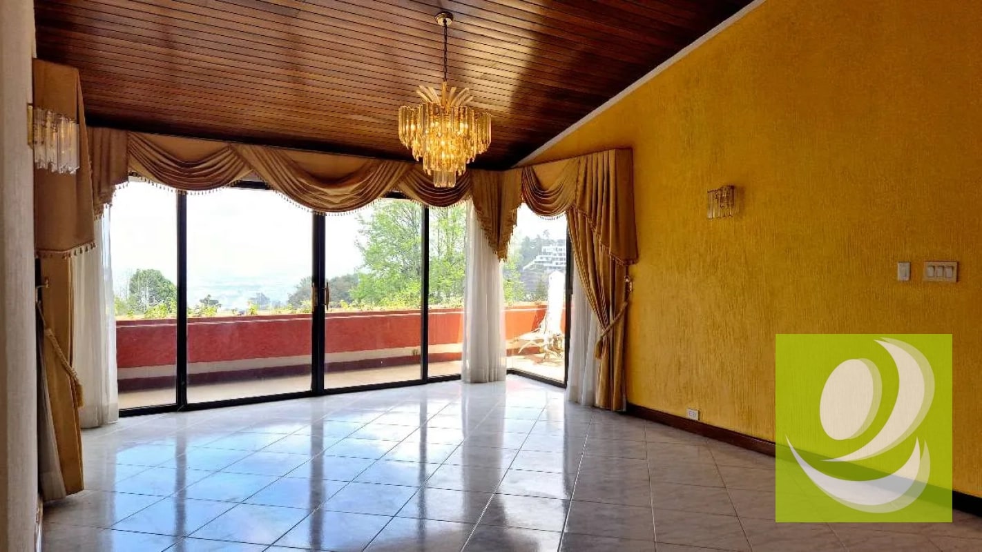En venta casa de lujo en km 9.5 CAES - 5