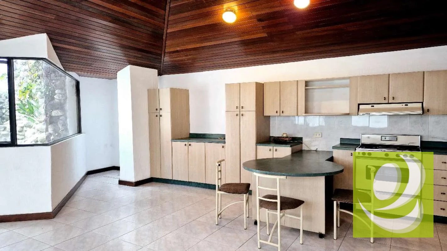 En venta casa de lujo en km 9.5 CAES - 2