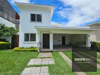 Casa Residenciales Fontana I Km. 25.5 Fraijanes — Casa en Venta en Fraijanes, Carretera a El Salvador, Guatemala, Ciudad — miniatura 1 de 12