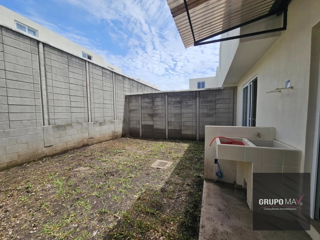 Casa Nueva dentro de Pinabetes Condominio Eucaliptos - 3