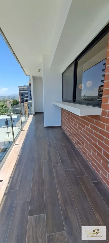 Venta de Apartamento Edificio Casa Clara z10 - 6