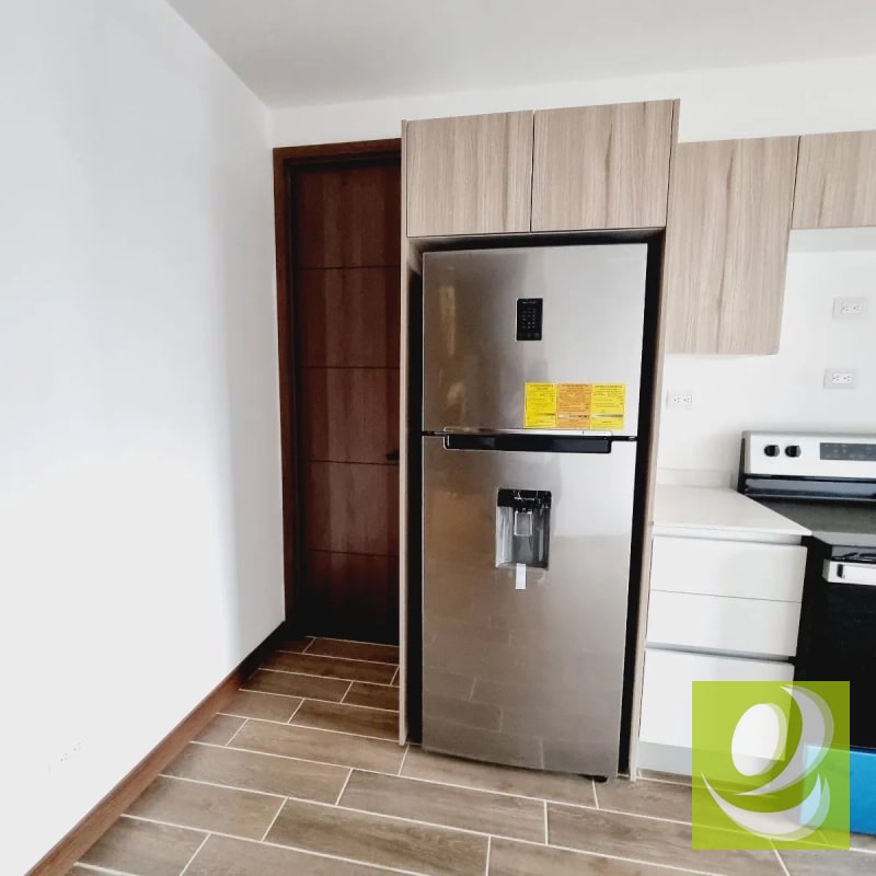 APARTAMENTO EN VENTA ZONA 14 - 6