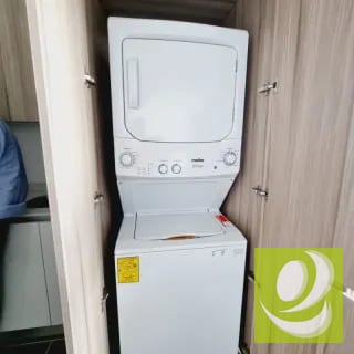 APARTAMENTO EN VENTA ZONA 14 — Apartamento en Venta en Vila Catorce, Zona 14, Guatemala, Ciudad — miniatura 2 de 9