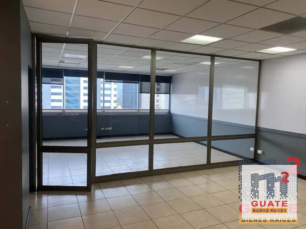 Oficina en Venta, Zona 10 - 3