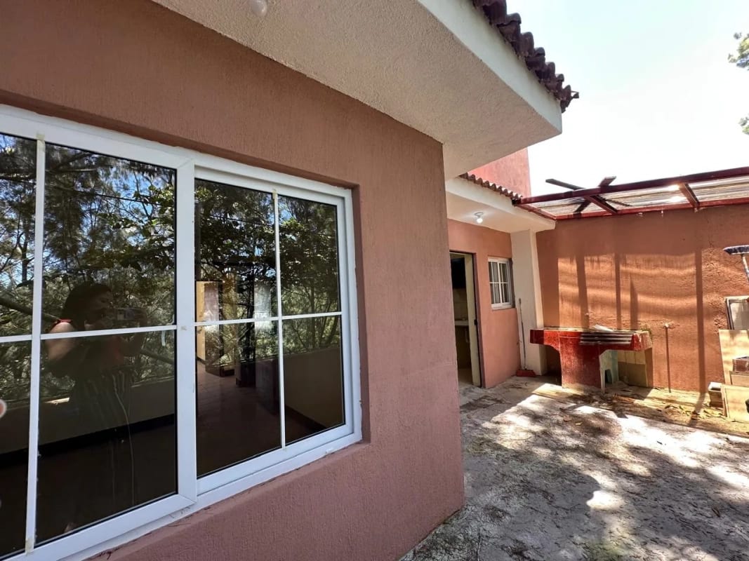 CASA EN VENTA EN FRAIJANES, DENTRO DE GARITA, KM 27 — Casa en Venta en Carretera a El Salvador, Guatemala, Ciudad — foto 11 de 12