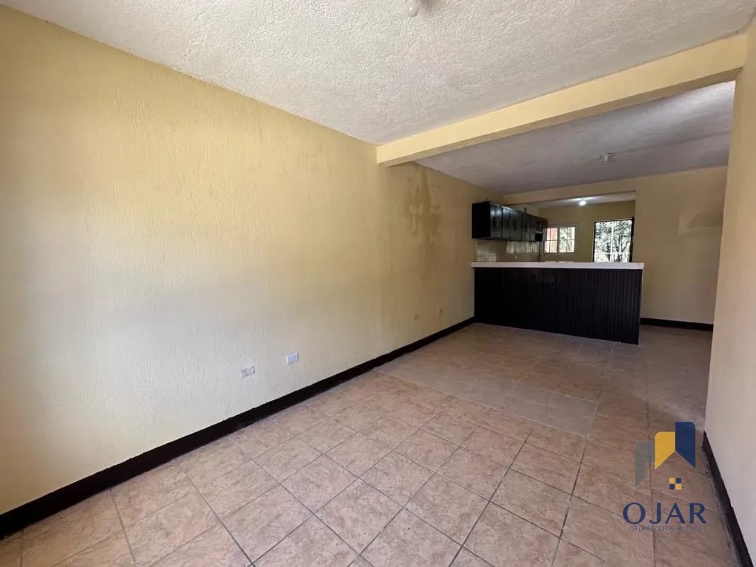 CASA EN VENTA EN FRAIJANES, DENTRO DE GARITA, KM 27 — Casa en Venta en Carretera a El Salvador, Guatemala, Ciudad — foto 7 de 12