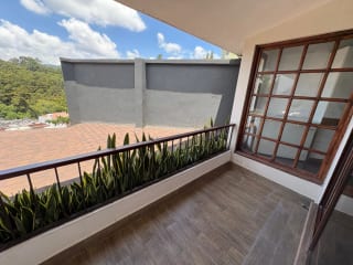 Casa en venta Oakland zona 10 — Casa en Venta en Zona 10, Guatemala, Ciudad — miniatura 14 de 17