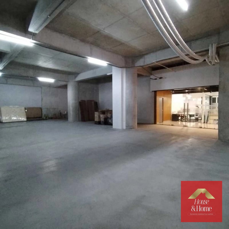 Local comercial en renta/venta zona 7 entre Calzada San Juan y Roosevelt - 1