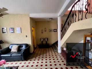 CASA EN VENTA ZONA 1 SOBRE 7MA AVENIDA — Casa en Venta en Zona 1, Guatemala, Ciudad — miniatura 2 de 16