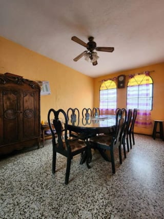 Propiedad Estratégica Z.5: Casa de 3 niveles en Sector en Crecimiento — Casa en Venta en Casa Asunción, Zona 5, Guatemala, Ciudad — miniatura 10 de 17