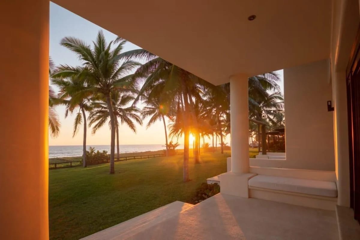 HERMOSA CASA VENTA y RENTA MONTERRICO — Casa vacacional en Venta en Iztapa, Escuintla — foto 4 de 13