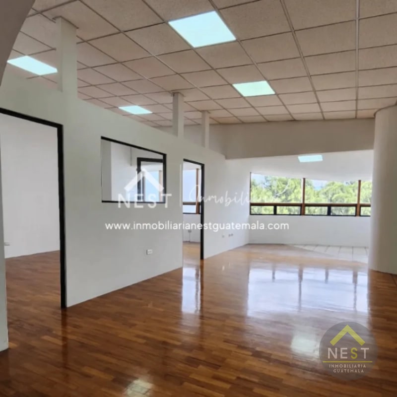 Oficina 6A de 104m² en Avenida Hincapié, zona 13 | Edificio Caracol - 1