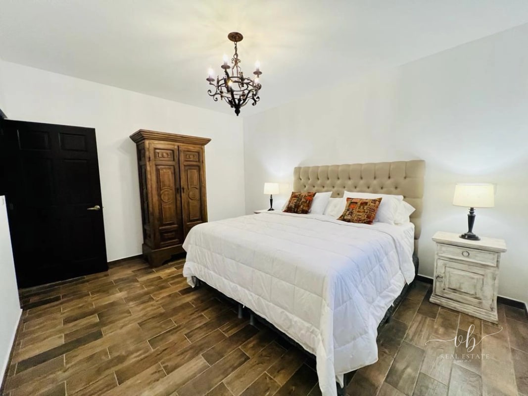 Casa en venta(amueblada) - Casco del Cerro - Antigua Guatemala - 4
