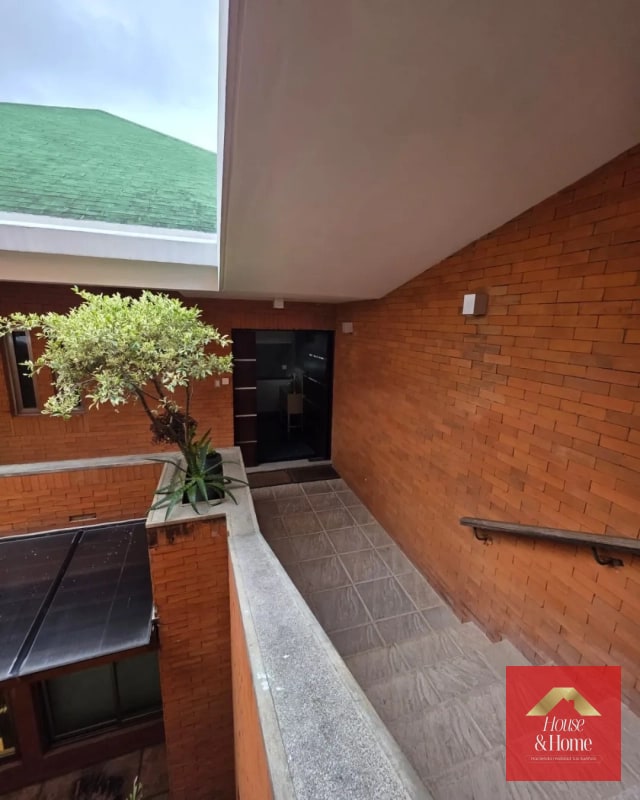 Casa en venta Montebello-km9.5 CAES/ 4 habitaciones - 2
