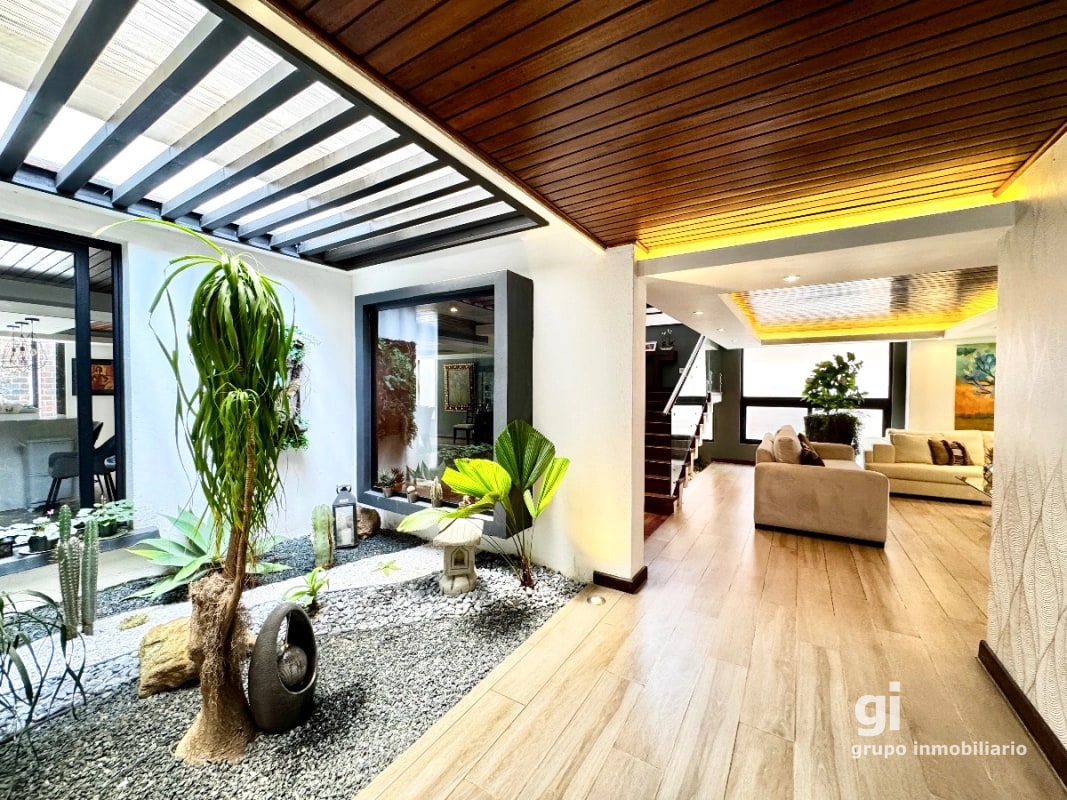 Casa exclusiva en alquiler en zona 10 – Ideal para embajada, family office u oficina privada de alto nivel - 16