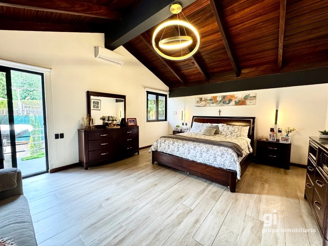 Casa exclusiva en alquiler en zona 10 – Ideal para embajada, family office u oficina privada de alto nivel - 4