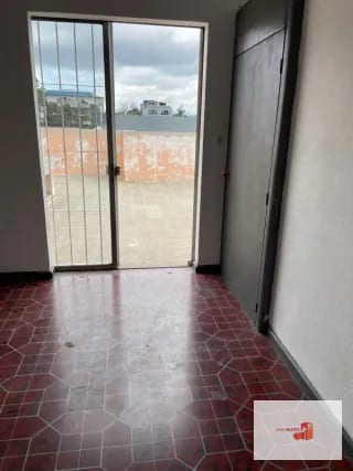 Oficina en Calle Montufar y Plazuela España zona 9 — Oficina en Alquiler en Zona 9, Guatemala, Ciudad — miniatura 2 de 5