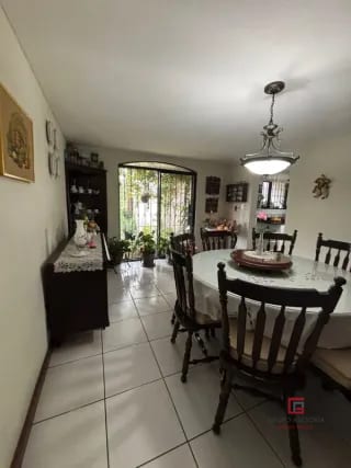 Hermosa casa en venta en Residencial La Suiza KM 16 CAES — Casa en Venta en Carretera a El Salvador, Guatemala, Ciudad — miniatura 5 de 7