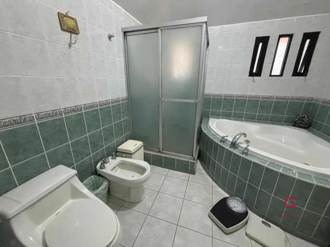 Hermosa casa en venta en Residencial La Suiza KM 16 CAES - 2