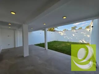 ESCTRENA CASA EN VENTA EN LAS 3 CEIBAS DE SAN CRISTOBAL ZONA 8 MIXCO — Casa en Venta en Zona 8 Mixco, Guatemala, Ciudad — miniatura 15 de 15
